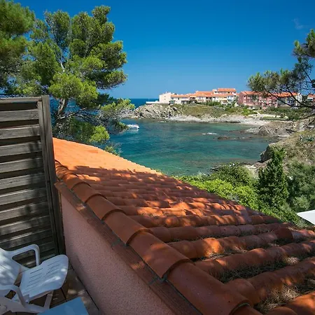 Hotel L'arapede 3*